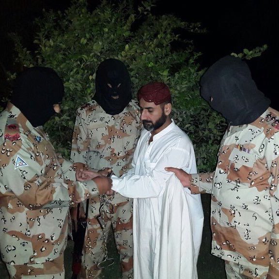 Uzair Baloch seen in the custody of the Pakistani Paramilitary Forces