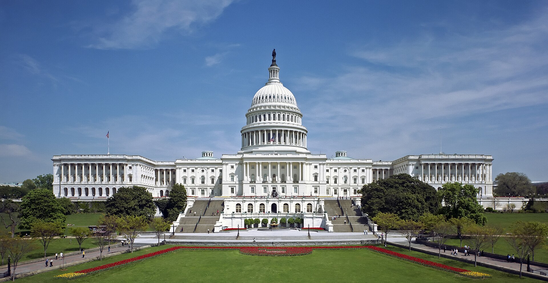 White House and senators strike deal to tighten Russia sanctions