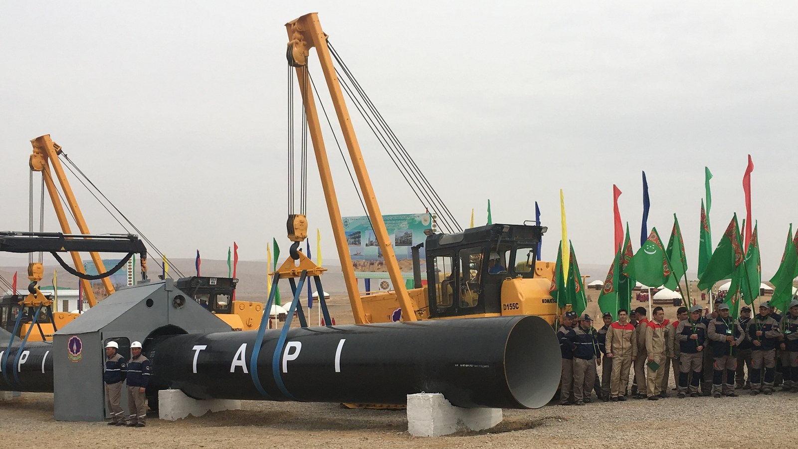 Officials at an archival ceremony related to the Turkmen section of the TAPI gas pipeline
